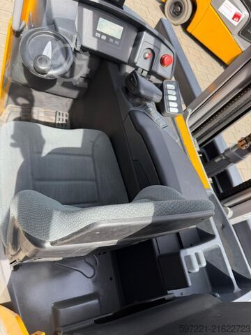 Four-way reachtrucks Jungheinrich ETV-Q20