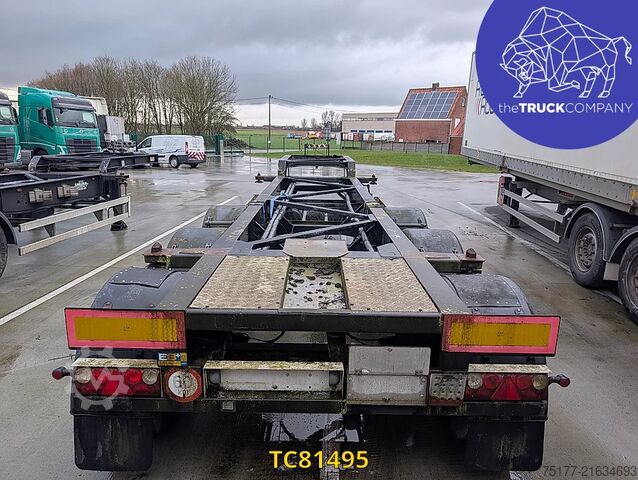 Container transportation Turbos Hoet Tank chassis Gooseneck