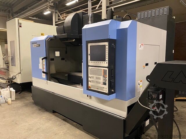 Vertikales Bearbeitungszentrum Doosan DNM 6500II