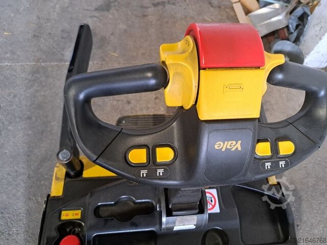 Gabelhubwagen mit Plattform No 02 Yale M Yale MP 20 X