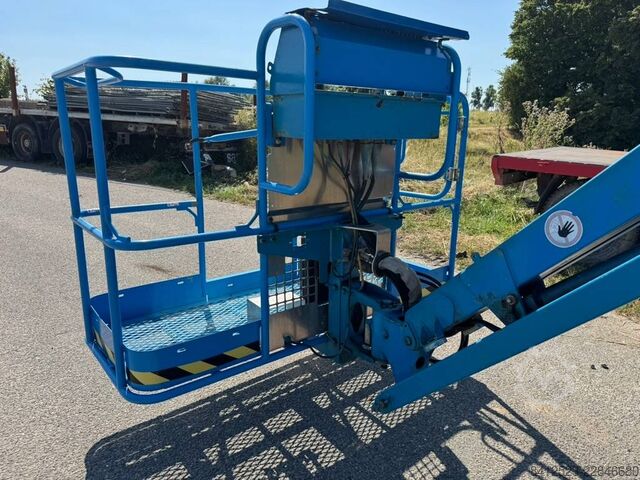 Teleskopbühne Genie S 65 Trax 22meter