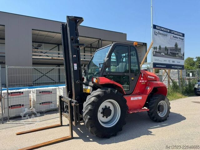 Geländestapler Manitou M 30.4 - 4x4 Triplo 5.5m