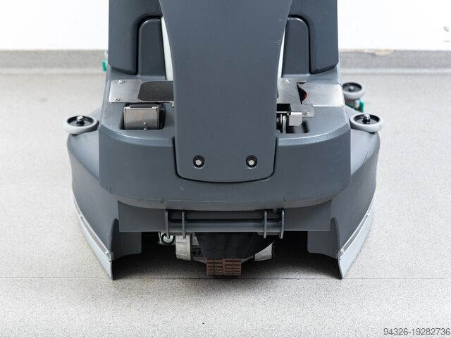 Floor CLeaner Numatic TTV NEW BATTERIES Numatic TTV 678G/400T - 2017y - 461mth