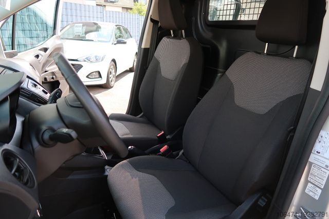 Panel van FORD Transit Courier # erst 11.000 km # Benziner