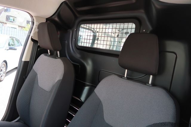 Kastenwagen FORD Transit Courier # erst 11.000 km # Benziner