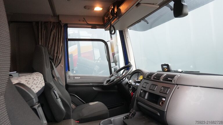 Standard-SZM DAF CF 400 FT Tractor unit
