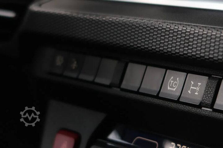 Standard-SZM DAF XF 480 NEW/ RETARDER/ 2X TANK/ ACC