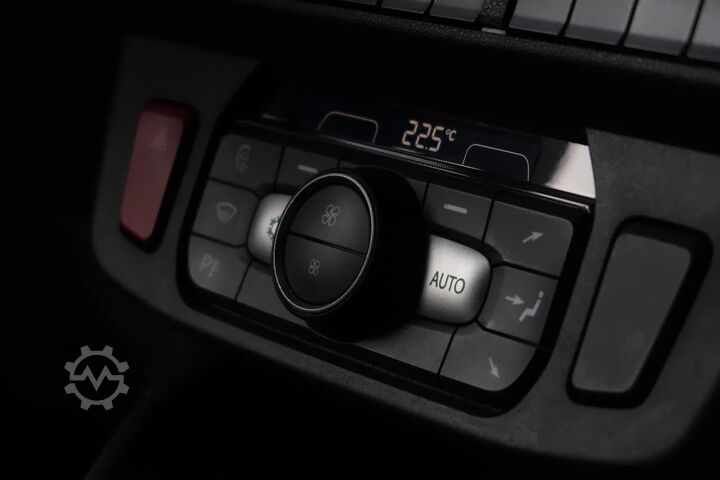 Standard-SZM DAF XF 480 NEW/ RETARDER/ 2X TANK/ ACC