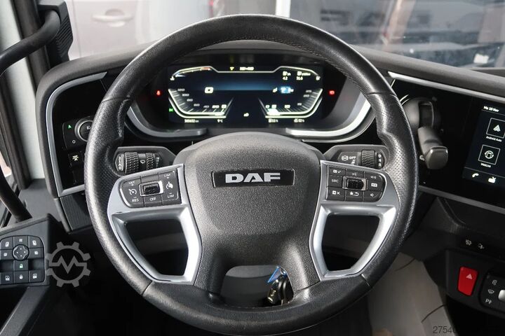 Standard-SZM DAF XF 480 NEW/ RETARDER/ 2X TANK/ ACC