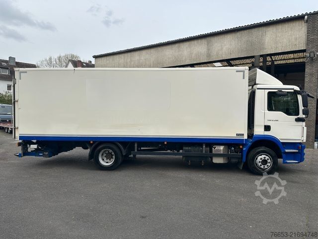 LKW mit Kofferaufbau MAN TGM 12.290 213kw Automatik*LBW*Klimaaut*Kamera