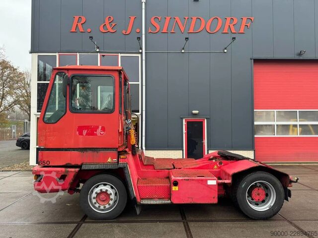 Terminal tractor Terberg YT 220