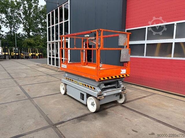 Scissor lift Skyjack SJ 4620 8.1m Schaarhoogwerker / scissor lift