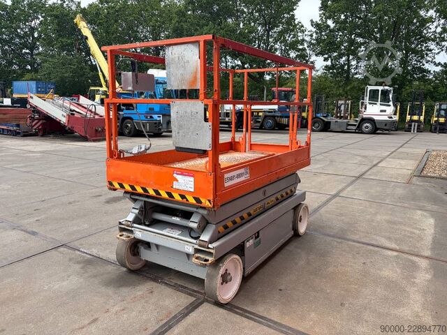 Scissor lift Skyjack SJ 4620 8.1m Schaarhoogwerker / scissor lift