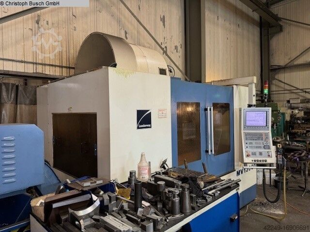 Machining centre Leaderway MV 1300D