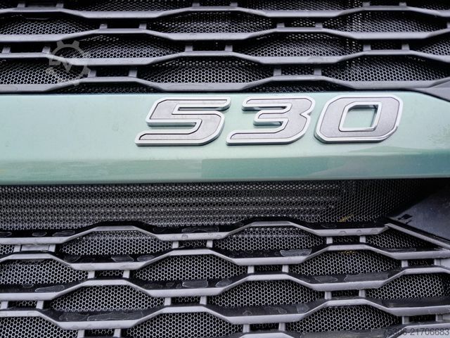 Standard tractor unit DAF FT XG+ 530