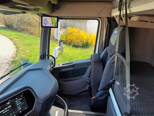 Standard tractor unit DAF FT XF 530 NGD, PXP 4x4