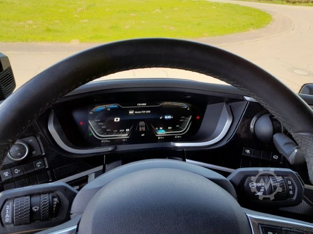 Standard tractor unit DAF FT XF 530 NGD, PXP 4x4