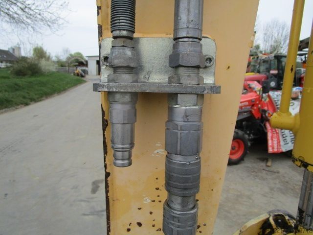 Mini excavators Yanmar SV26 - mechan. Schnellwechsler + 3 Löffel