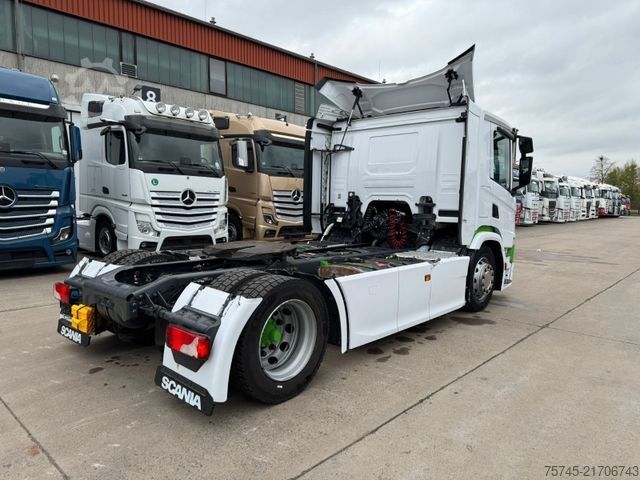 Standard tractor unit SCANIA P 450 * RETARDER  * STANDHEIZUNG * 1 X LIEGE *