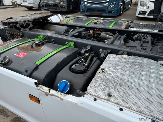 Standard tractor unit SCANIA P 450 * RETARDER * STANDHEIZUNG * 1 X LIEGE *