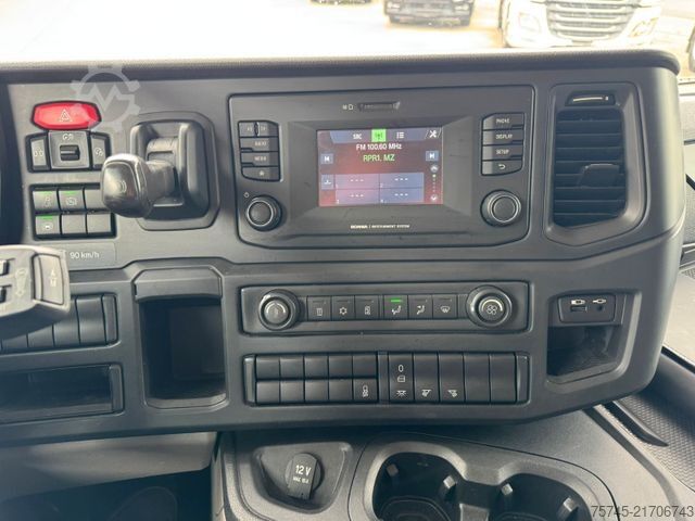 Standard tractor unit SCANIA P 450 * RETARDER * STANDHEIZUNG * 1 X LIEGE *
