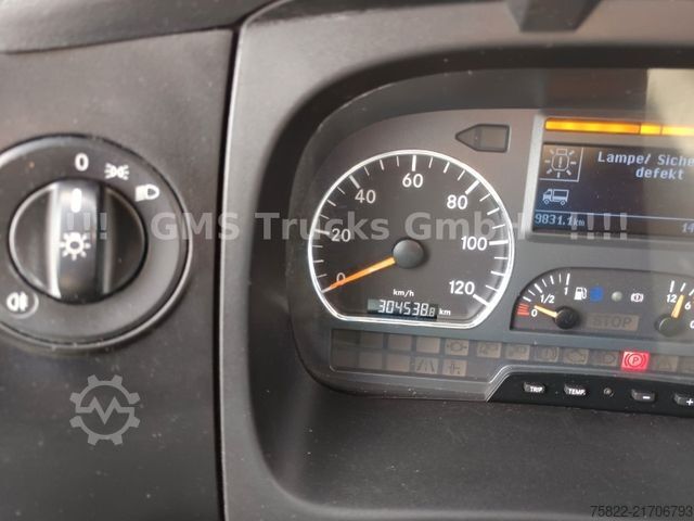 Refrigerated truck MERCEDES-BENZ Atego 1318 /Frigo Cool/ Rohrbahnen Fleisch Meat