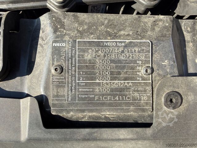 Transporter mit Koffer IVECO Daily 35C16 3,0L Koffer LBW 750kg Euro6E