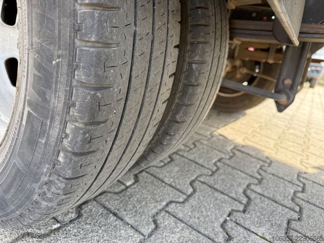 Transporter mit Koffer IVECO Daily 35C16 3,0L Koffer LBW 750kg Euro6E Seitent