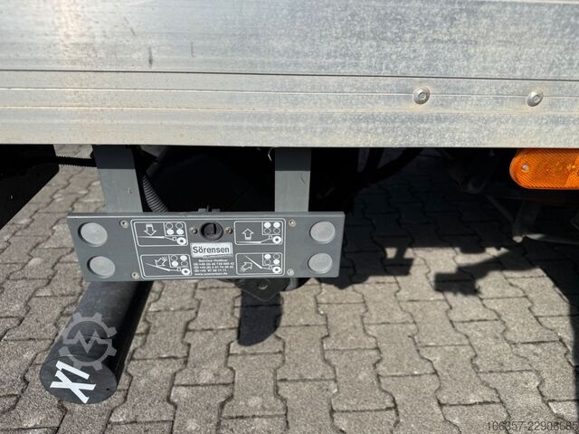 Transporter mit Koffer IVECO Daily 35C16 3,0L Koffer LBW 750kg Euro6E Seitent