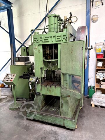 Automatic punching machine RASTER 60 NL-4 S