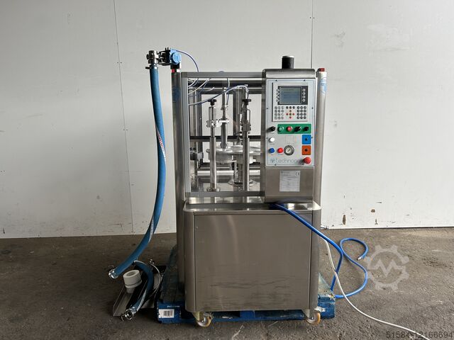 Rotierende Abfüllmaschine Technogel 4000E