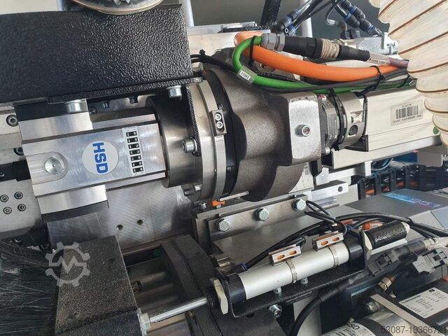 Vertical machining center for alucobond Putsch Meniconi Kopernic