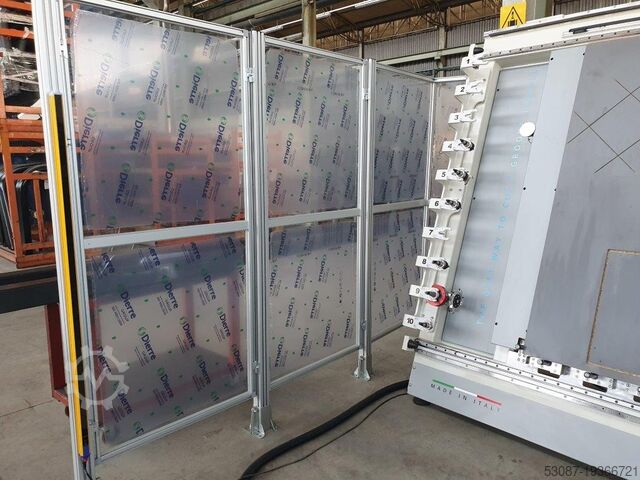 Vertical machining center for alucobond Putsch Meniconi Kopernic