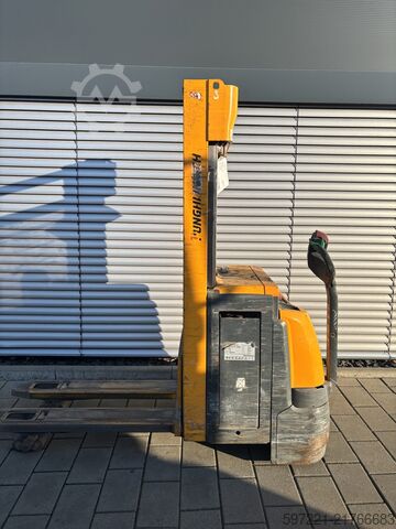 Pallet Stackers Jungheinrich EJC 216z