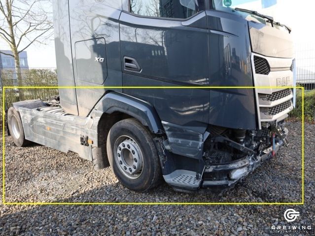 Standard tractor unit DAF XG 480 FT UNFALL