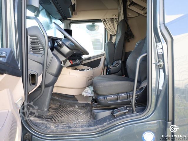 Standard tractor unit DAF XG 480 FT UNFALL