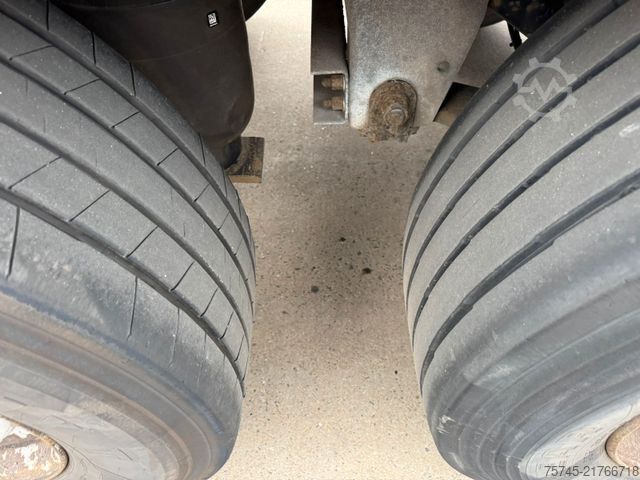 Box semitrailer SCHMITZ CARGOBULL SKO 24 * KOFFER * SAF & LIFTACHSE * ROLLTOR*TÜV