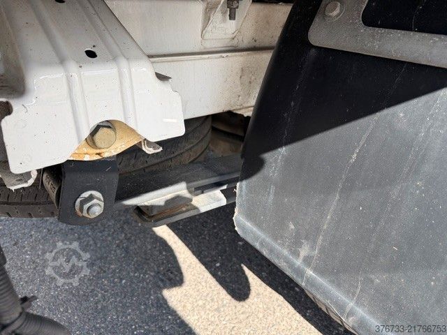 Transporter mit Koffer MAN TGE 5.160 4x2 SB ¤6E Klima Navi LBW