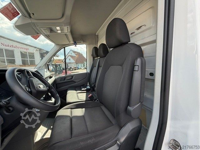 Transporter mit Koffer MAN TGE 5.160 4x2 SB ¤6E Klima Navi LBW