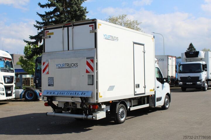 Refrigerator body van Renault Master CX 300 Tiefkühlkoffer 3-Sitze Türen+LBW