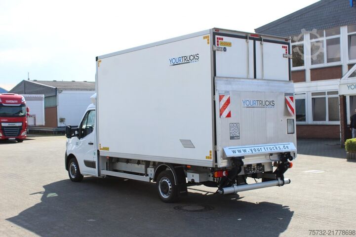 Refrigerator body van Renault Master CX 300 Tiefkühlkoffer 3-Sitze Türen+LBW