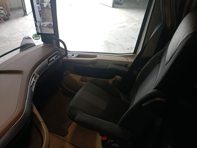 Standard tractor unit DAF XG+ 530 Garanzia DAF First Choise