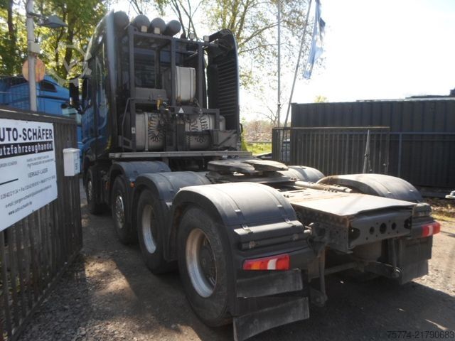 Heavy-duty truck MERCEDES-BENZ 4152/LS/ 8x4/SLT/BIG SPACE
