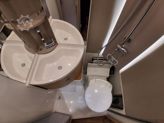 Teilintegriertes Wohnmobil NIESMANN+BISCHOFF Smove 6.9 B *UF-Klima*Gastank*Solar + WR*AHK*