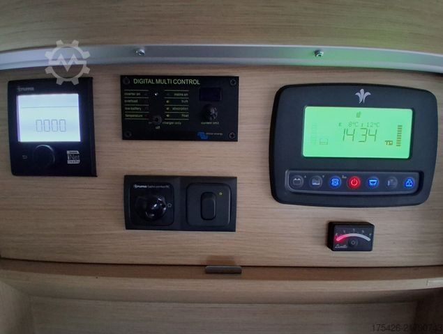 Teilintegriertes Wohnmobil NIESMANN+BISCHOFF Smove 6.9 B *UF-Klima*Gastank*Solar + WR*AHK*