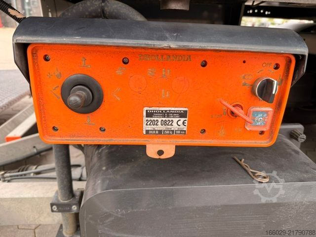 Auflieger mit Pritsche & Plane  Citysatte gelenkt Planen Auflieger mit LBW + ZWG