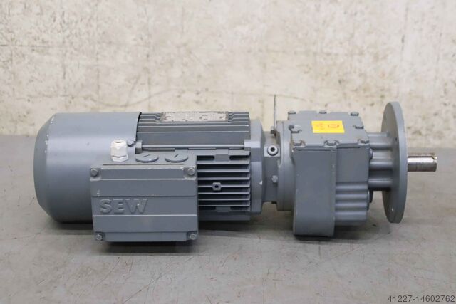 Gear motor 0.55 kW 75 rpm SEW-Eurodrive RF27 DT80K4/BMG