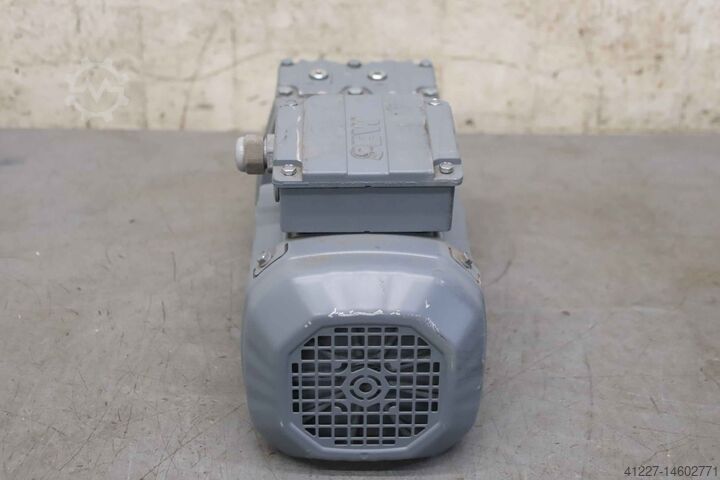 Geared motor 0.75 kW 43 rpm SEW-Eurodrive R37 DRSS0S4/Z