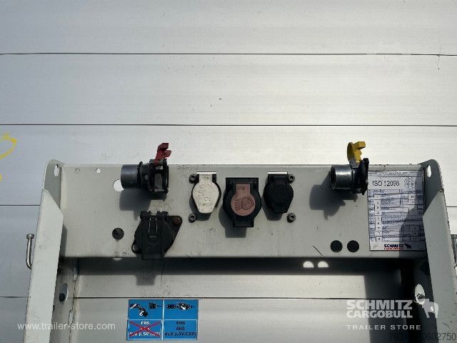 Open semitrailer with tarp Schmitz Cargobull Curtainsider Mega Getränke