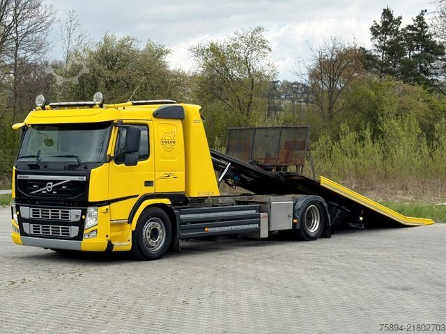 Wrecker VOLVO FM 330 * ABSCHLEPPWAGEN 6,00 m * TOPZUSTAND